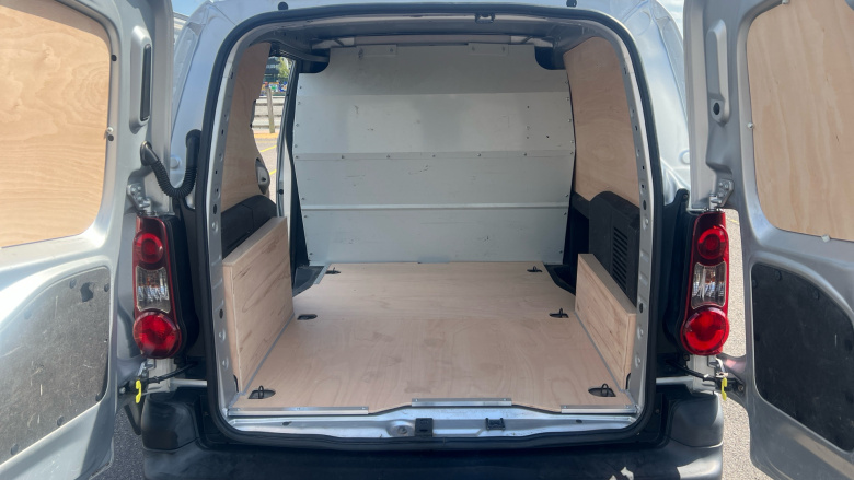 Citroen Berlingo L1 Diesel 1.6 BlueHDi 850Kg Enterprise 100ps